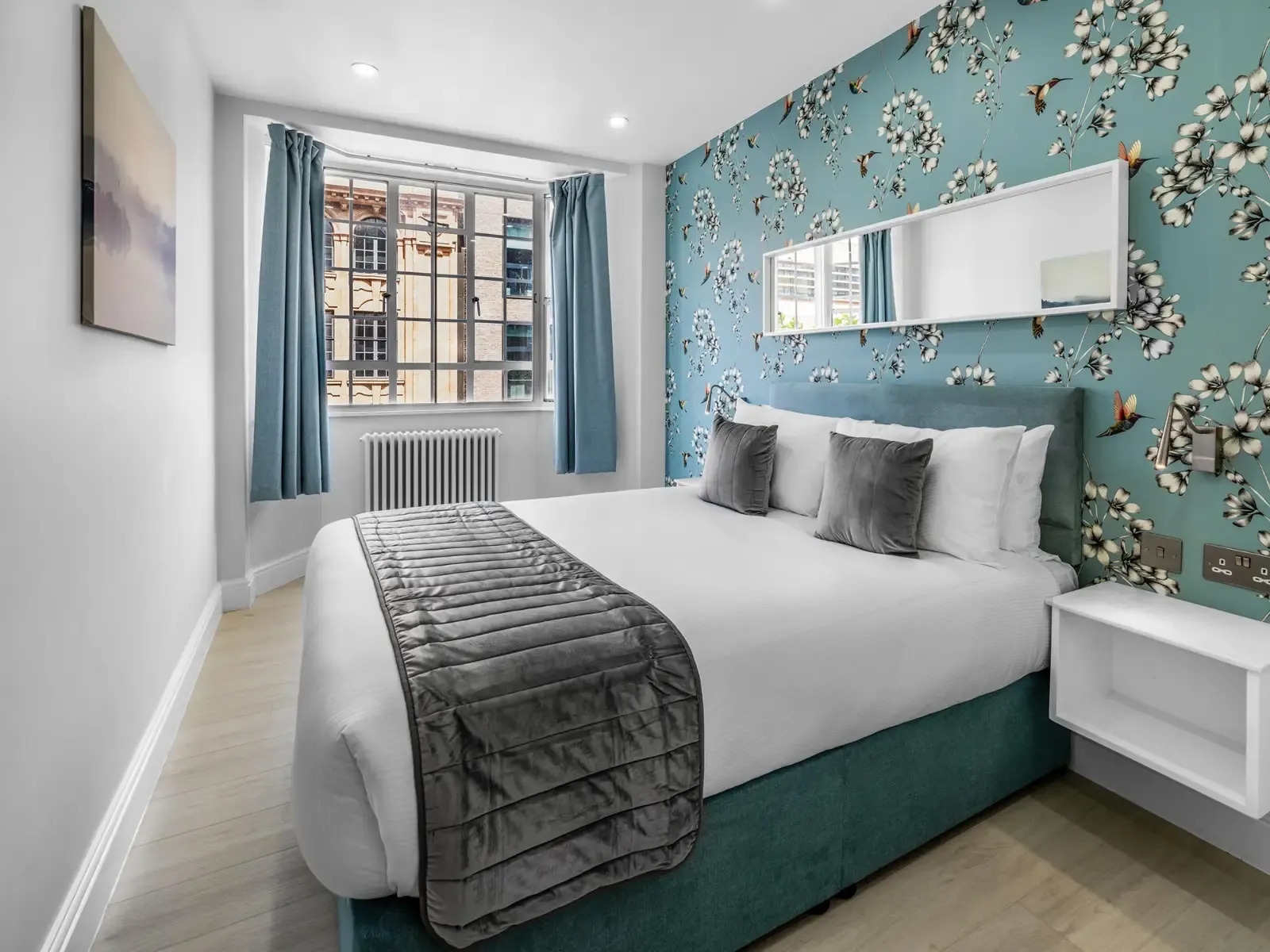 One Bedroom Apartment ( Plus a Sofa Bed) in SW3 3DW, London, Greater London, England, United Kingdom - Property image 5 - VivreStays