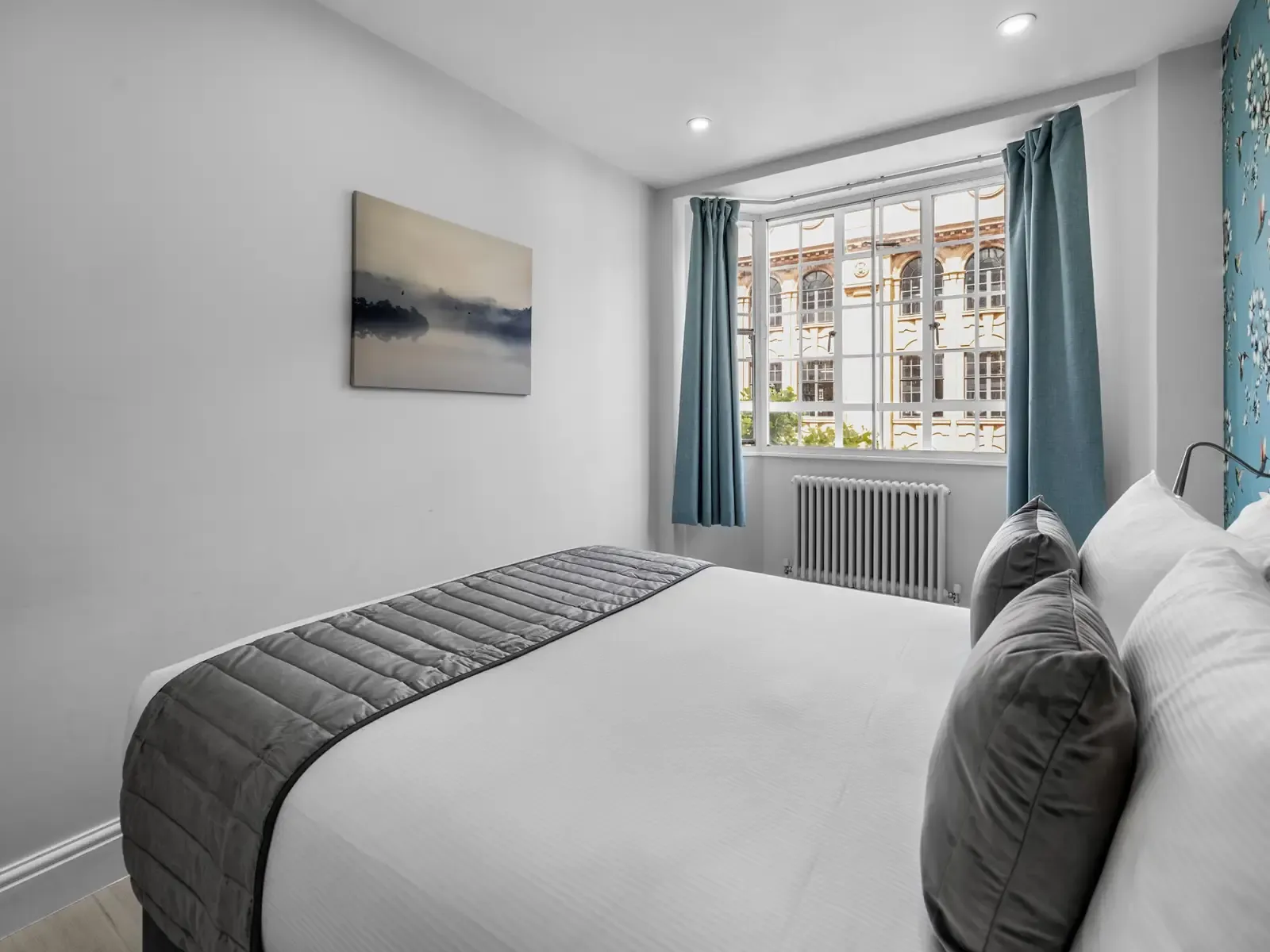 One Bedroom Apartment ( Plus a Sofa Bed) in SW3 3DW, London, Greater London, England, United Kingdom - Property image 8 - VivreStays