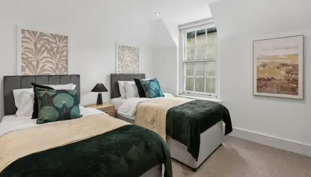 View Flat D, Shums Court by Mia Partners in BA1 1NE Flat D, Shums Court by Mia Partners in BA1 1NE - Property image 4 - VivreStays