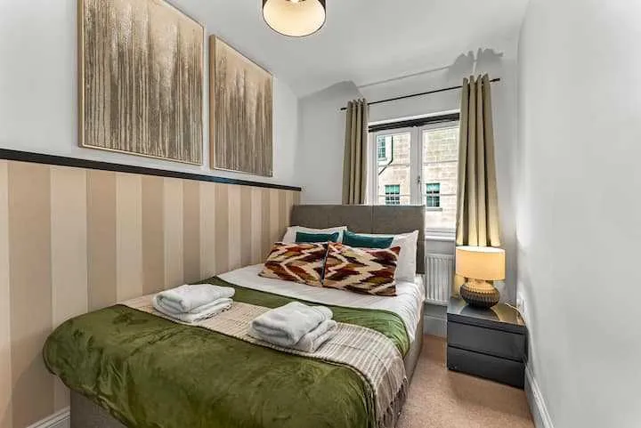 View 2 bed, 2 bath | FREE on-site Parking | Bathwick Street BA2 in BA2 6PA, Bath, Bath and North East Somerset, England, United Kingdom 2 bed, 2 bath | FREE on-site Parking | Bathwick Street BA2 in BA2 6PA, Bath, Bath and North East Somerset, England, United Kingdom - Property image 6 - VivreStays