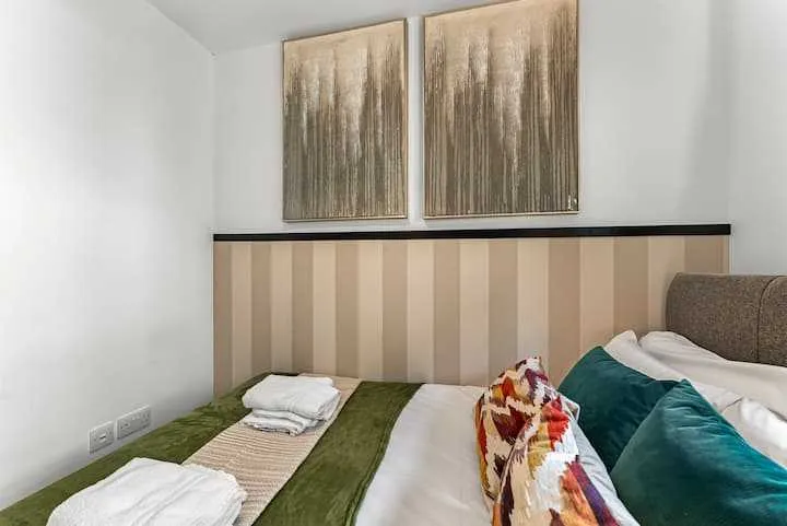 View 2 bed, 2 bath | FREE on-site Parking | Bathwick Street BA2 in BA2 6PA, Bath, Bath and North East Somerset, England, United Kingdom 2 bed, 2 bath | FREE on-site Parking | Bathwick Street BA2 in BA2 6PA, Bath, Bath and North East Somerset, England, United Kingdom - Property image 7 - VivreStays