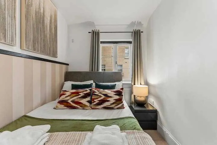 View 2 bed, 2 bath | FREE on-site Parking | Bathwick Street BA2 in BA2 6PA, Bath, Bath and North East Somerset, England, United Kingdom 2 bed, 2 bath | FREE on-site Parking | Bathwick Street BA2 in BA2 6PA, Bath, Bath and North East Somerset, England, United Kingdom - Property image 8 - VivreStays