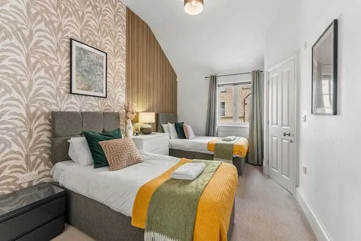 View 2 bed, 2 bath | FREE on-site Parking | Bathwick Street BA2 in BA2 6PA, Bath, Bath and North East Somerset, England, United Kingdom 2 bed, 2 bath | FREE on-site Parking | Bathwick Street BA2 in BA2 6PA, Bath, Bath and North East Somerset, England, United Kingdom - Property image 9 - VivreStays