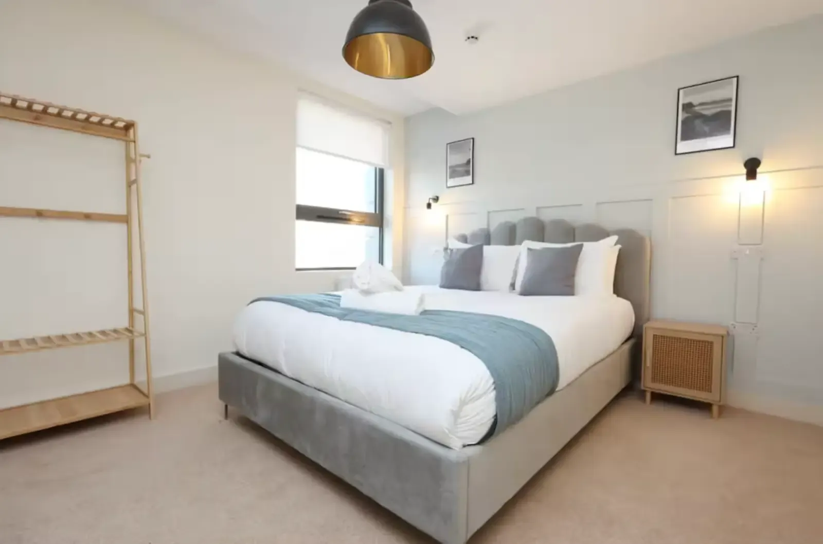 Albert Hall One Bed by Mia Partners in SA1 3EP, Swansea, Swansea, Wales, United Kingdom - Property image 11 - VivreStays