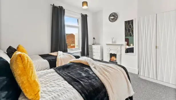 Great Central Avenue by Mia Partners in 29 Great Central Avenue, DN4 8BJ - Property image 4 - VivreStays