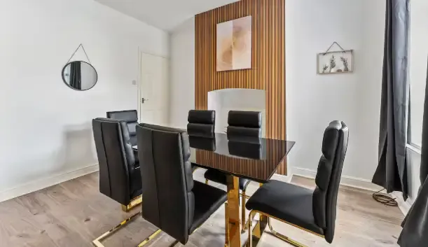 Great Central Avenue by Mia Partners in 29 Great Central Avenue, DN4 8BJ - Property image 2 - VivreStays