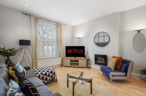 View 16a The Square by Mia Partners in HG1 5AW 16a The Square by Mia Partners in HG1 5AW - Property image 5 - VivreStays