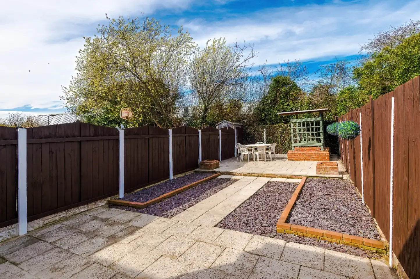 Patricia Place, Wirral lux Contractor/Family Stays, Birkenhead in 56 Patricia Avenue, CH41 7BH - Property image 7 - VivreStays
