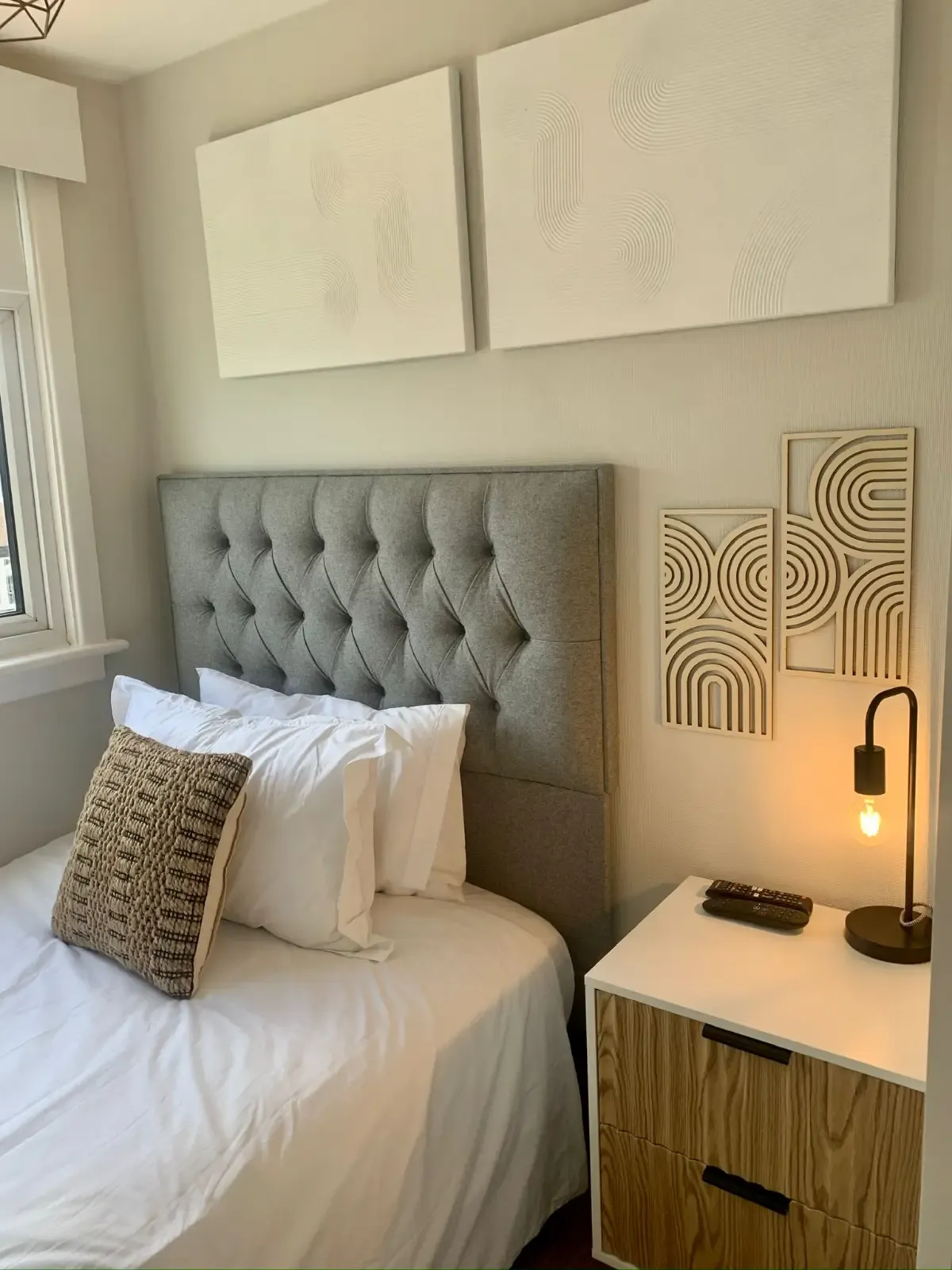 Kingfisher Nest - Serviced Accommodation | Contractor/Family Accommodation | Wirral | Moreton in 9 Kingfisher Way, CH49 4PR - Property image 15 - VivreStays