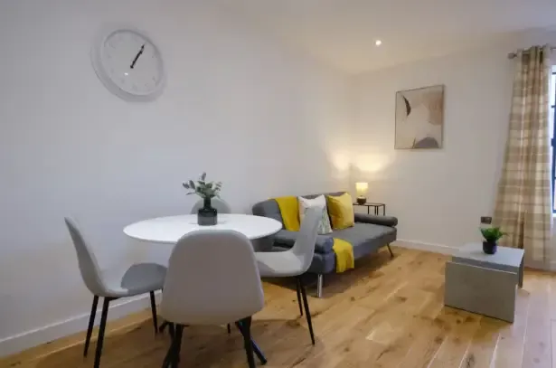 View Copper Works by Mia Partners in 25 Camden Drive, B1 3EW Copper Works by Mia Partners in 25 Camden Drive, B1 3EW - Property image 4 - VivreStays