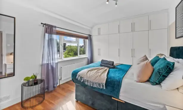 Dedworth Road by Mia Partners in 234 Dedworth Road, SL4 4JP - Property image 2 - VivreStays