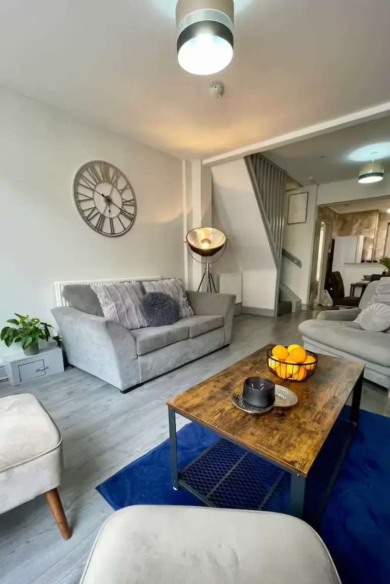 View 42 Gorst Street by Mia Partners in 42 Gorst Street, Liverpool, L4 0SB, United Kingdom 42 Gorst Street by Mia Partners in 42 Gorst Street, Liverpool, L4 0SB, United Kingdom - Property image 2 - VivreStays