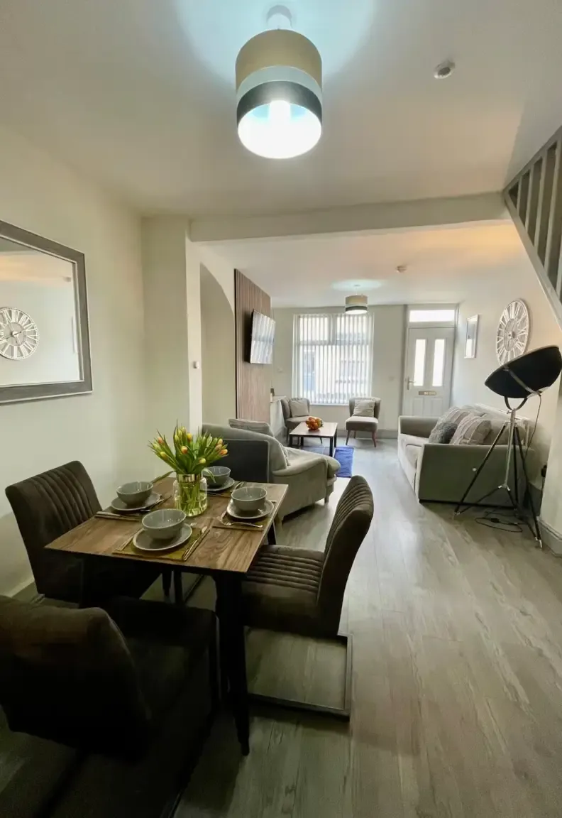 View 42 Gorst Street by Mia Partners in 42 Gorst Street, Liverpool, L4 0SB, United Kingdom 42 Gorst Street by Mia Partners in 42 Gorst Street, Liverpool, L4 0SB, United Kingdom - Property image 7 - VivreStays