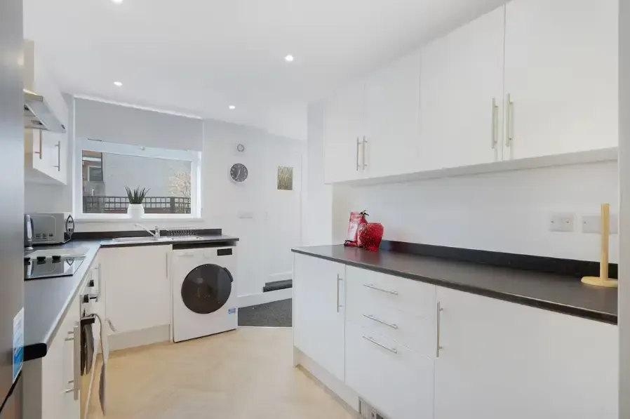 View Sidney Terrace by Mia Partners in 1 Sidney Terrace, DL14 7DU Sidney Terrace by Mia Partners in 1 Sidney Terrace, DL14 7DU - Property image 3 - VivreStays