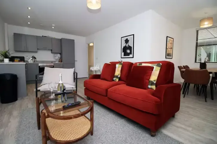 Flat 13 Woodfield House by Mia Partners serviced apartment - Taunton - VivreStays
