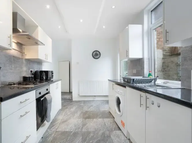 View Langley by Mia Partners in 52 Langley Avenue, TS17 7HG Langley by Mia Partners in 52 Langley Avenue, TS17 7HG - Property image 5 - VivreStays