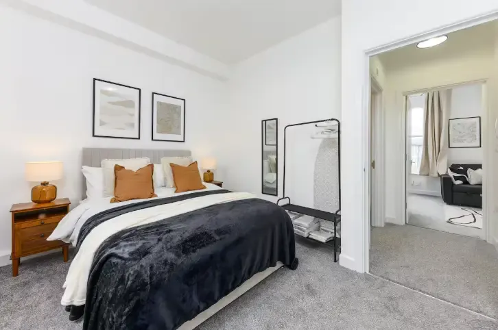 Flat 3, 107 Windmill Street by Mia Partners in 107 Windmill Street, DA12 1BW - Property image 7 - VivreStays