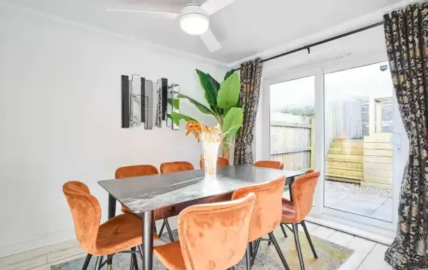 60 Snowdrop Crescent by Mia Partners serviced apartment - Launceston - VivreStays