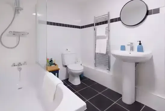 Grovefield Terrace  by Mia Partners serviced apartment - Tonypandy - VivreStays