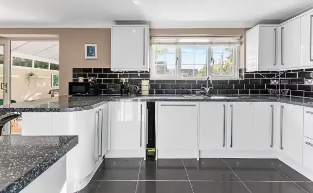 View Pond Moor Road by Mia Partners in 61 Pond Moor Road, RG12 7JL Pond Moor Road by Mia Partners in 61 Pond Moor Road, RG12 7JL - Property image 5 - VivreStays