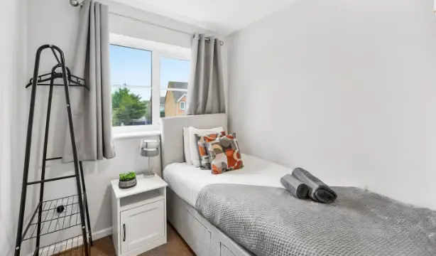 Belfry close by Mia Partners in 24 Belfry Close, MK42 9RQ - Property image 4 - VivreStays