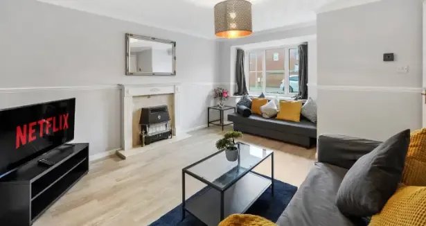Belfry close by Mia Partners in 24 Belfry Close, MK42 9RQ - Property image 6 - VivreStays