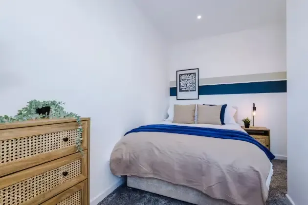 16 Church View by Mia Partners in 16 Church View, WF1 5AL - Property image 4 - VivreStays