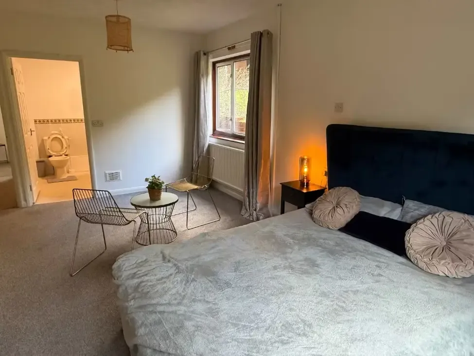 111 Crick Road by Mia Partners in 111 Crick Road, Rugby, CV21 4DZ, United Kingdom - Property image 6 - VivreStays