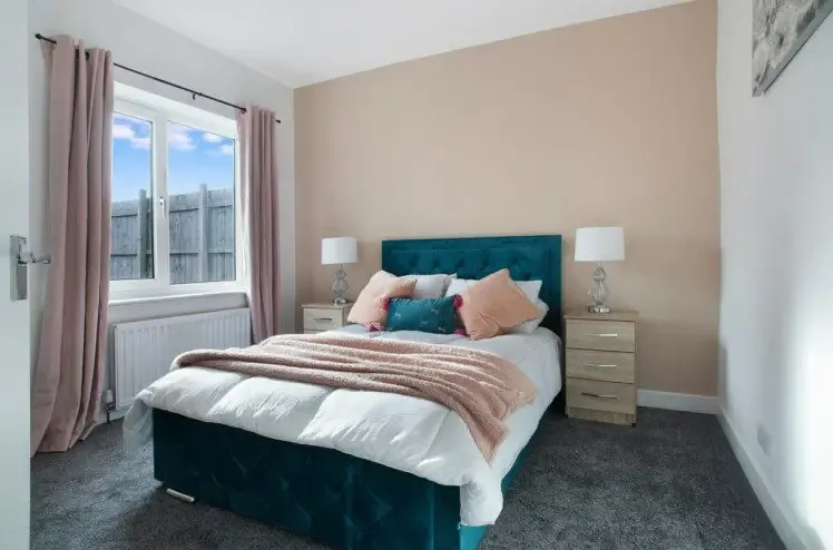 7 Daffodil Avenue by Mia Partners serviced apartment - Peterlee - VivreStays
