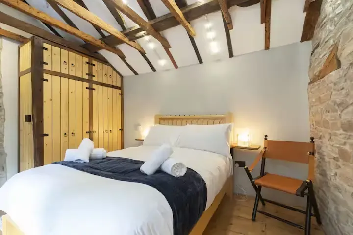 Pwll Y Wern Cottage by Mia Partners in NP7 8DW, Abergavenny, Monmouthshire, Wales, United Kingdom - Property image 7 - VivreStays