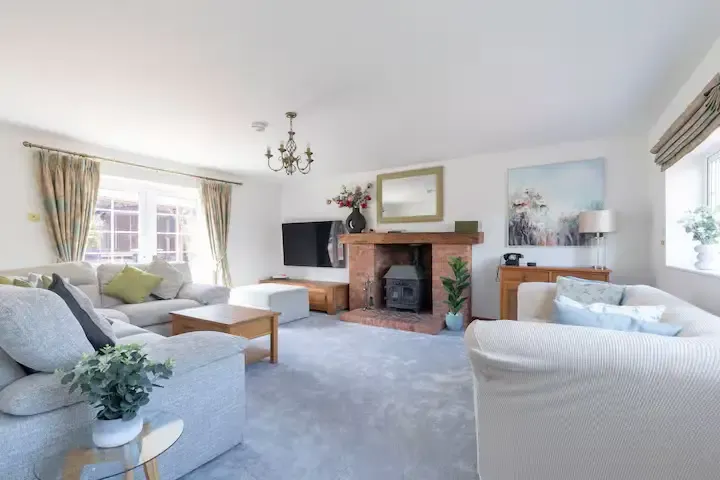 Danford House by Mia Partners in GL19 3BQ, Gloucester, Gloucestershire, England, United Kingdom - Property image 11 - VivreStays