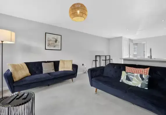 View Seymour House by Mia Partners in NP26 3GF, Caldicot, Monmouthshire, Wales, United Kingdom Seymour House by Mia Partners in NP26 3GF, Caldicot, Monmouthshire, Wales, United Kingdom - Property image 11 - VivreStays