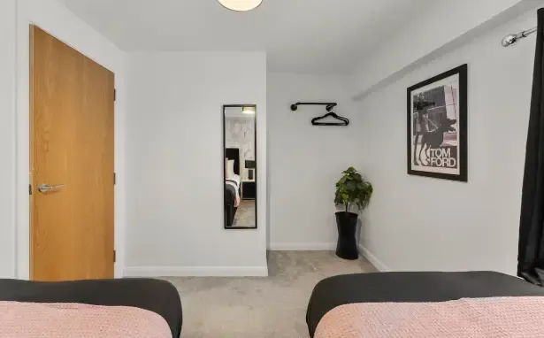 View 2 Meridian House One-Bed by Mia Partners in 2 Artist Street, LS12 2EW 2 Meridian House One-Bed by Mia Partners in 2 Artist Street, LS12 2EW - Property image 3 - VivreStays