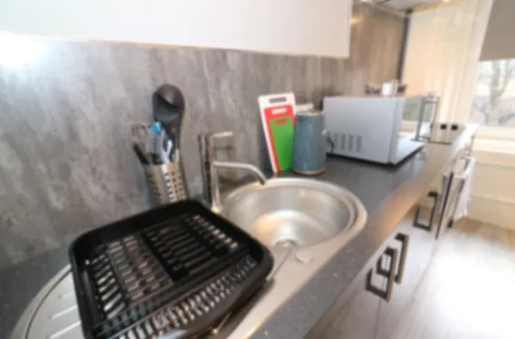 View Linden House - Flat 3 - Airdrie Airdrie - Apartment in ML6 0HD, Airdrie, North Lanarkshire, Scotland, United Kingdom Linden House - Flat 3 - Airdrie Airdrie - Apartment in ML6 0HD, Airdrie, North Lanarkshire, Scotland, United Kingdom - Property image 13 - VivreStays