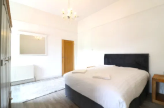 Linden House - Flat 2 - Airdrie Airdrie - Apartment in ML6 0HD, Airdrie, North Lanarkshire, Scotland, United Kingdom - Property image 4 - VivreStays