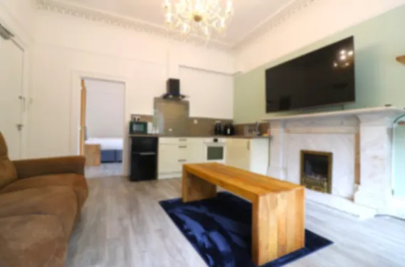 Linden House - Flat 2 - Airdrie Airdrie - Apartment in ML6 0HD, Airdrie, North Lanarkshire, Scotland, United Kingdom - Property image 10 - VivreStays