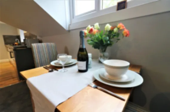 Linden Cottage Room 3 - Airdrie Airdrie - Apartment in ML6 0HD, Airdrie, North Lanarkshire, Scotland, United Kingdom - Property image 7 - VivreStays