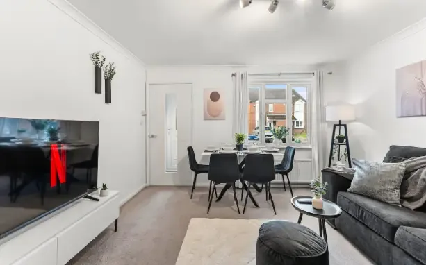 Derventio Close by Mia Partners in 12 Derventio Close, DE1 3TD - Property image 7 - VivreStays