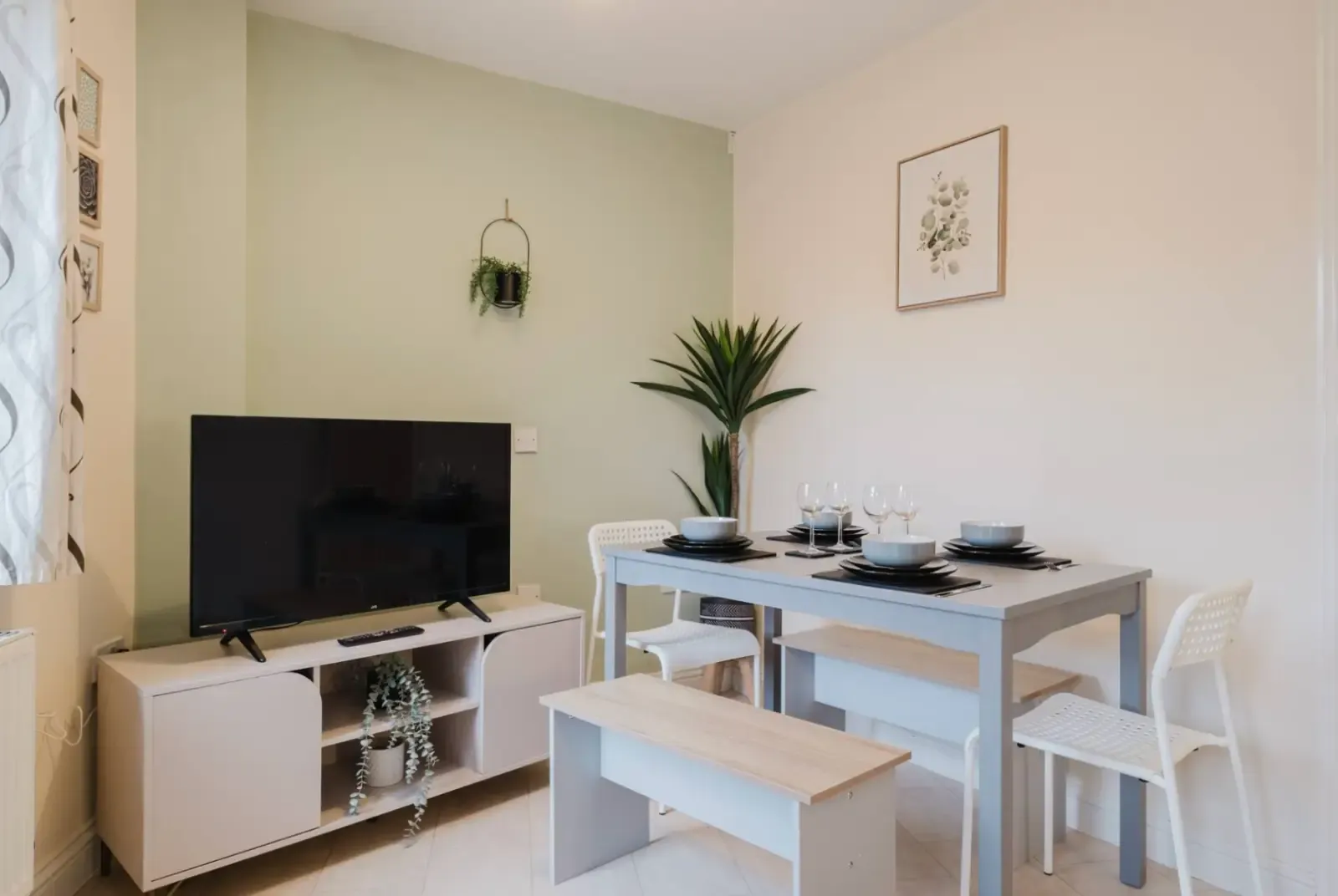 8 Maskell Drive by Mia Partners in 8 Maskell Drive, Bedford, MK41 0GP, United Kingdom - Property image 6 - VivreStays