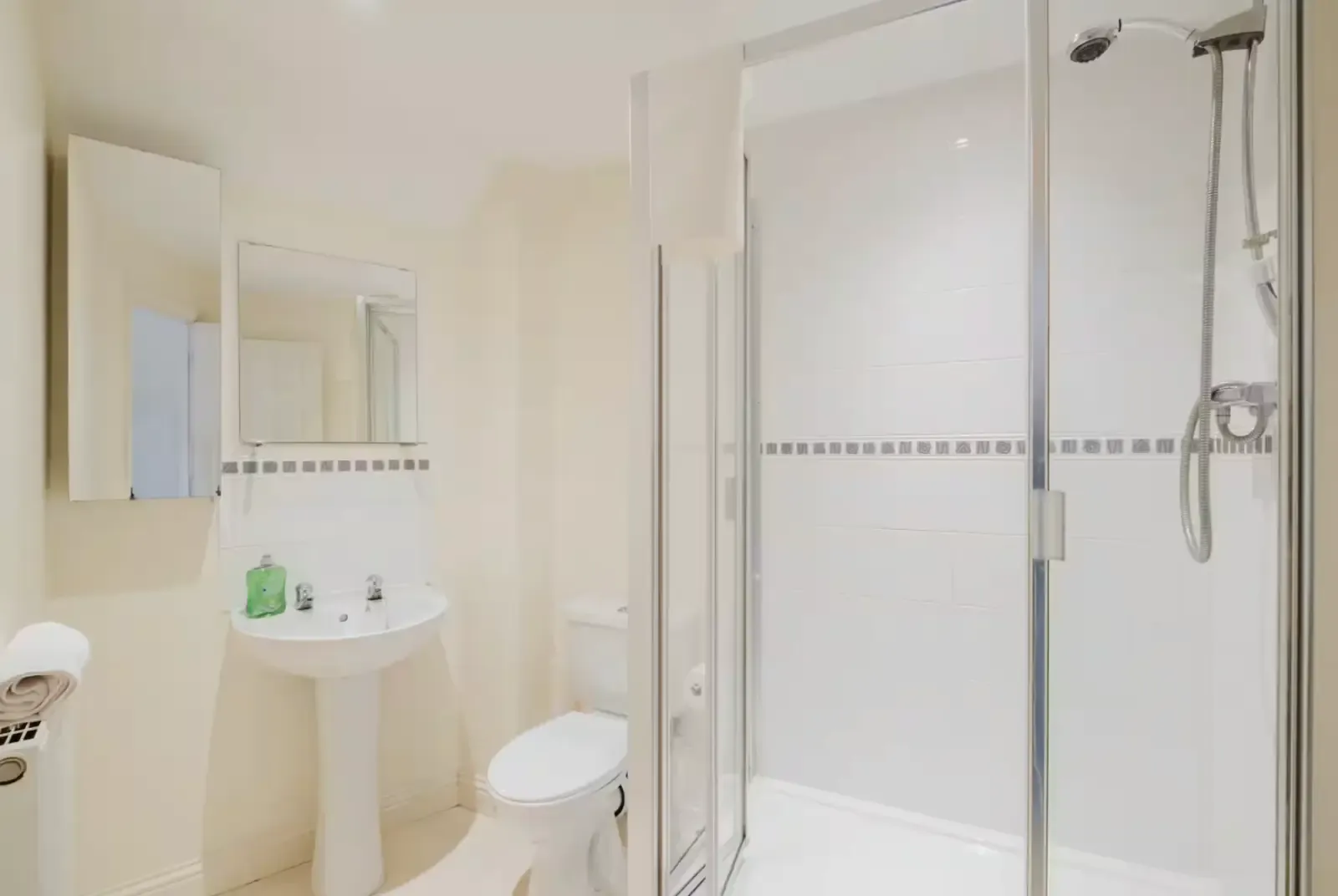 8 Maskell Drive by Mia Partners in 8 Maskell Drive, Bedford, MK41 0GP, United Kingdom - Property image 15 - VivreStays