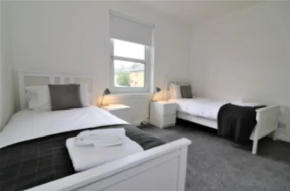 View Shawburn House Hamilton Hamilton - Apartment in ML3 9DX, Hamilton, South Lanarkshire, Scotland, United Kingdom Shawburn House Hamilton Hamilton - Apartment in ML3 9DX, Hamilton, South Lanarkshire, Scotland, United Kingdom - Property image 4 - VivreStays