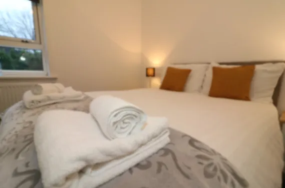 Carrick View - Cumbernauld Cumbernauld - Apartment in G67 2SE, Glasgow, North Lanarkshire, Scotland, United Kingdom - Property image 10 - VivreStays