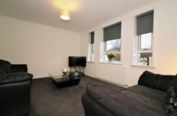 Carrick View - Cumbernauld Cumbernauld - Apartment in G67 2SE, Glasgow, North Lanarkshire, Scotland, United Kingdom - Property image 32 - VivreStays
