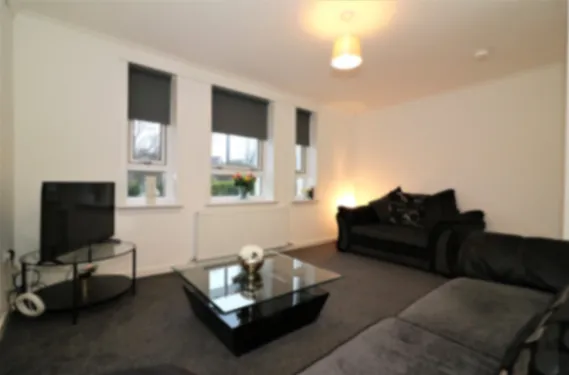 Carrick View - Cumbernauld Cumbernauld - Apartment in G67 2SE, Glasgow, North Lanarkshire, Scotland, United Kingdom - Property image 35 - VivreStays