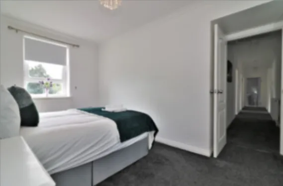 Kirkhill Middle - Lanark Kirkmuirhill - Apartment in ML11 9RP, Lanark, South Lanarkshire, Scotland, United Kingdom - Property image 8 - VivreStays