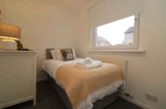 View North View - Wishaw Wishaw - Apartment in ML2 7HL, Wishaw, North Lanarkshire, Scotland, United Kingdom North View - Wishaw Wishaw - Apartment in ML2 7HL, Wishaw, North Lanarkshire, Scotland, United Kingdom - Property image 16 - VivreStays
