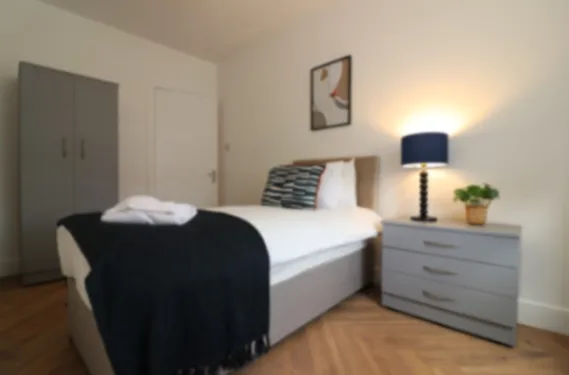 View Oak House - Coatbridge Coatbridge - Apartment in ML5 4QT, Coatbridge, North Lanarkshire, Scotland, United Kingdom Oak House - Coatbridge Coatbridge - Apartment in ML5 4QT, Coatbridge, North Lanarkshire, Scotland, United Kingdom - Property image 13 - VivreStays
