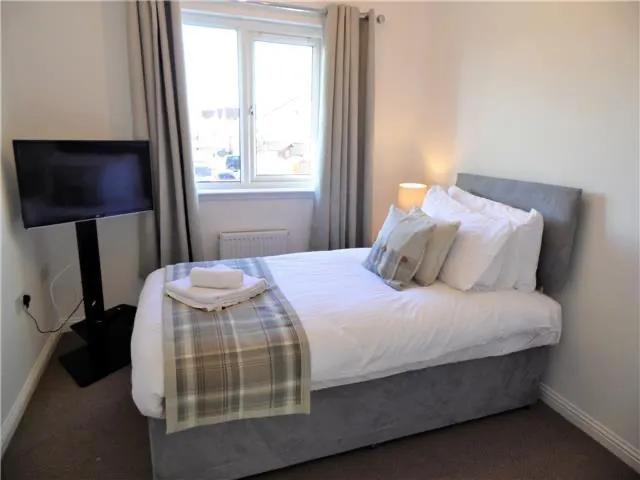 Angus House - Glasgow Glasgow - Apartment in G33 5DQ - Property image 11 - VivreStays