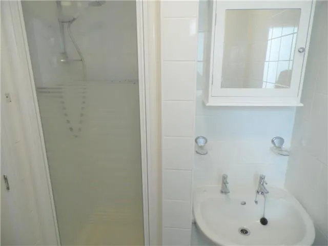 Angus House - Glasgow Glasgow - Apartment in G33 5DQ - Property image 38 - VivreStays