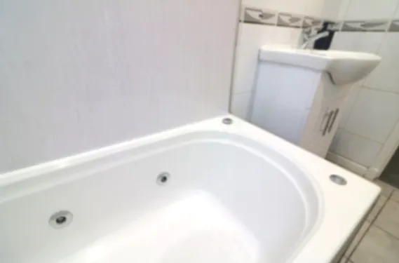 Thorn House - Coatbridge Coatbridge - Apartment in ML5 4JL, Coatbridge, North Lanarkshire, Scotland, United Kingdom - Property image 3 - VivreStays